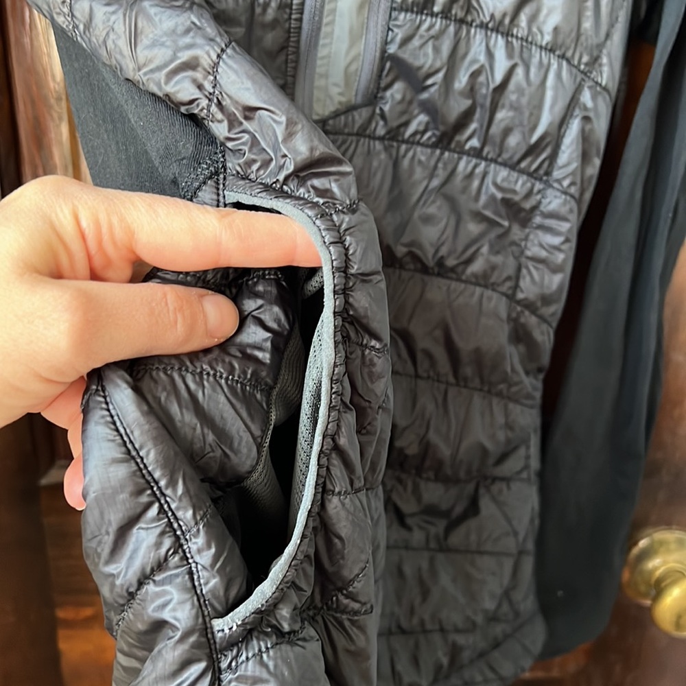 Activewear Jacket - image 7